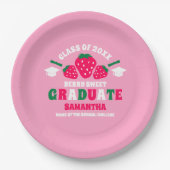 Strawberry Berry Sweet Graduation Party Pappteller (Vorderseite)