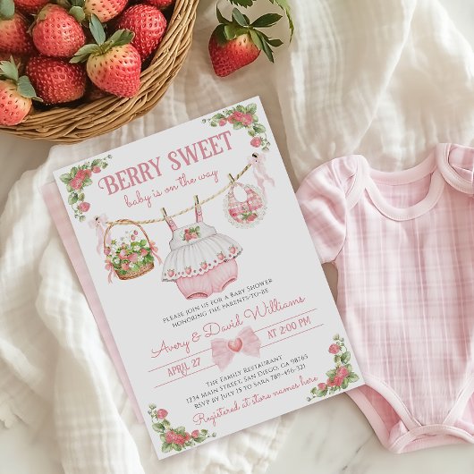 Strawberry Berry Sweet Modern Baby Girl Dusche Einladung