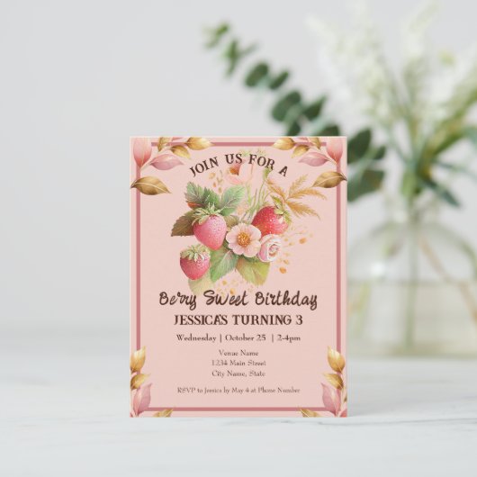 Strawberry Birthday Boho Pink Einladung (Stehend Vorderseite)