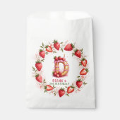 Strawberry Birthday Favor Bag Letter D Cake Geschenktütchen (Vorderseite)