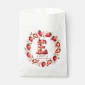 Strawberry Birthday Favor Bag Letter E Cake Geschenktütchen (Vorderseite)
