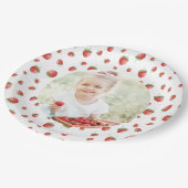 Strawberry Birthday Foto Pappteller (Schrägansicht)