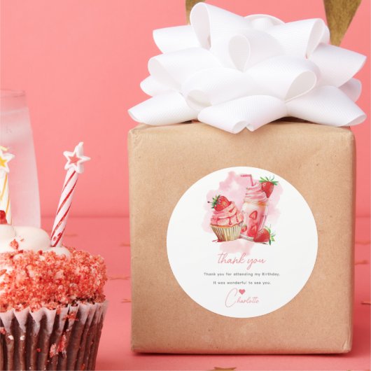 Strawberry Birthday Sweet Celebration Personalisie Runder Aufkleber (Party)