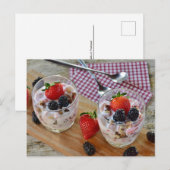 Strawberry BlackBerry Dessert Süßigkeiten nach Übe Postkarte (Vorne/Hinten)