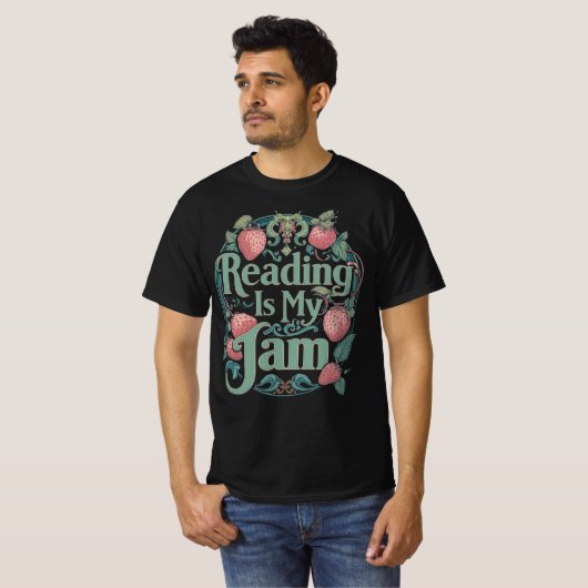 Strawberry Book Lover Tee – Reading Is My Jam (Vorne ganz)