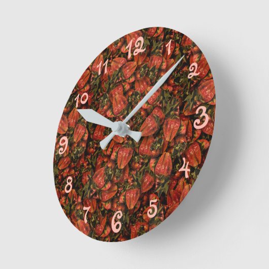 Strawberry Clock Runde Wanduhr (Winkel)