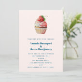 Strawberry Cupcake Sweet Dessert Wedding Einladung (Stehend Vorderseite)