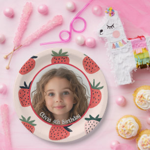 Strawberry Custom Foto and name Paper Plate Pappteller