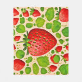 Strawberry Dadaist Artwork Fleecedecke (Vorderseite)