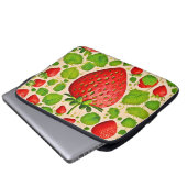 Strawberry Dadaist Artwork Laptopschutzhülle (Vorne Knopf)