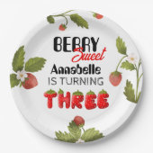 Strawberry Dritter Geburtstag Pappteller (Vorderseite)