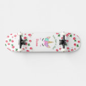 Strawberry Einicorn Skateboard mit Namen (Horizontal)