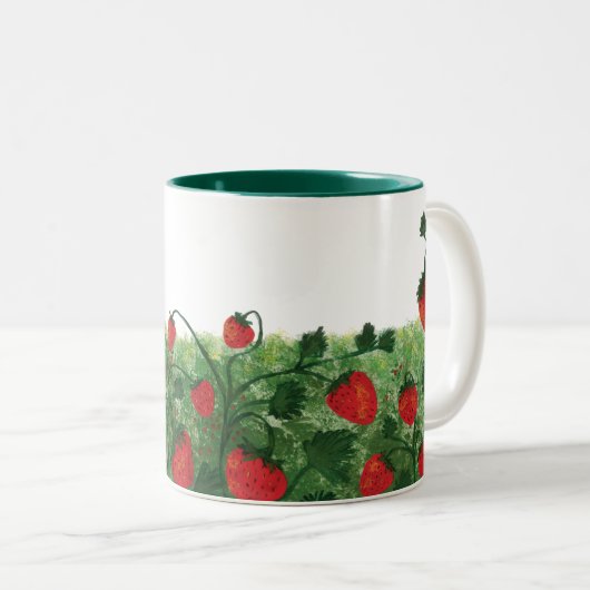 Strawberry Field Watercolor Illustration Zweifarbige Tasse (VorderseiteRechts)