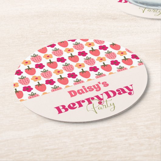 Strawberry Fields Delight Birthday Runder Pappuntersetzer (Angewinkelt)