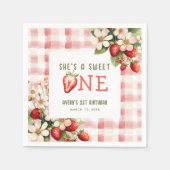 Strawberry First Birthday Party Berry Serviette (Vorderseite)