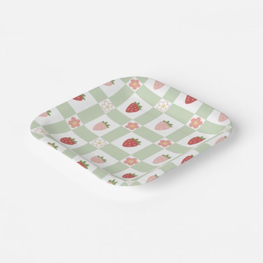 Strawberry Gingham First Birthday Square Pappteller (Gewinkelt)