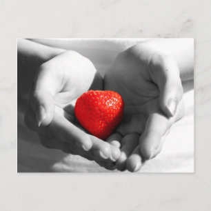 Strawberry Heart Postkarte