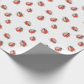 Strawberry Ladybugs Birthday Geschenkpapier (Ecke)