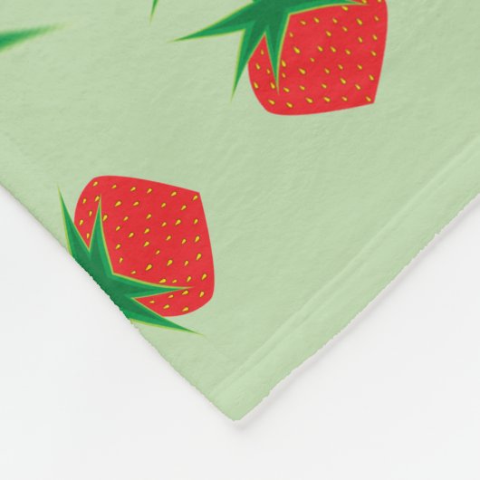 Strawberry Large Fleece Blanket (Ecke)