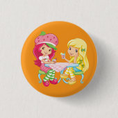“Strawberry & Lemonade Besties” Button (Vorderseite)