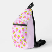 Strawberry Pastel Pink Crossbody Bag (Rechte Ecke)