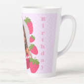 Strawberry Pink Foto Geburtstag Milchtasse (Rechts)