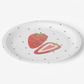 Strawberry-Polka-Punkte Pappteller (Schrägansicht)