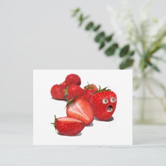 Strawberry Shock Postkarte (Stehend Vorderseite)