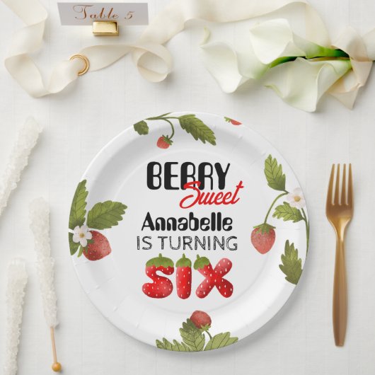 Strawberry Sixth Geburtstag Pappteller (Hochzeit)