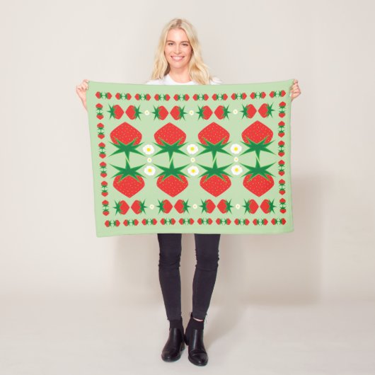 Strawberry Small Fleece Blanket (Beispiel)