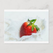 Strawberry Splash Postkarte (Vorderseite)