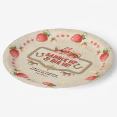 Strawberry Stampede Birthday Pappteller (Schrägansicht)
