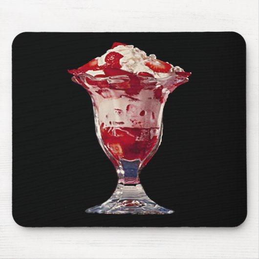 Strawberry Sundae Mousepad (Vorne)