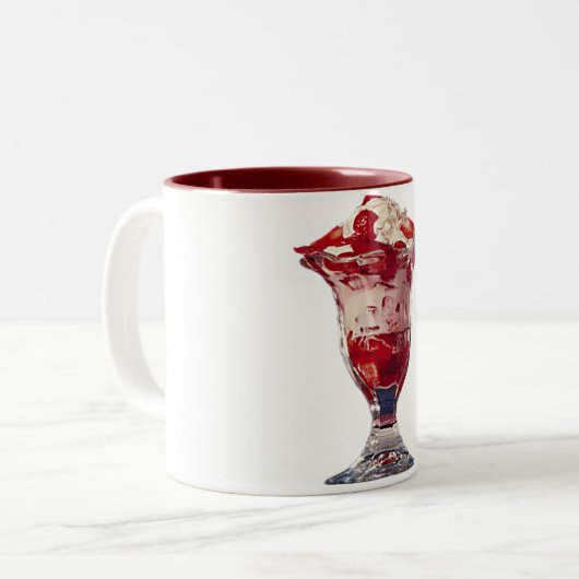 Strawberry Sundae Zweifarbige Tasse (Vorderseite Links)