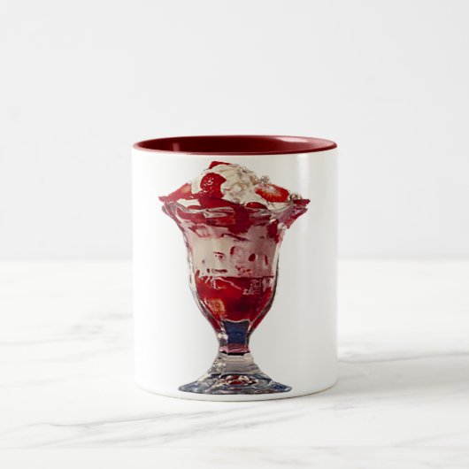 Strawberry Sundae Zweifarbige Tasse (Mittel)