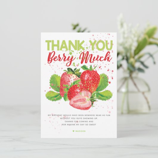 Strawberry Theme Geburtstag Dankeskarte (Stehend Vorderseite)