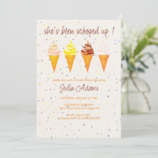 Strawberry Vanilla Chocolate Scoop Brautparty Einladung (Stehend Vorderseite)