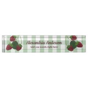 Strawberry Vine und Gingham Desk Namplate Namensplakette