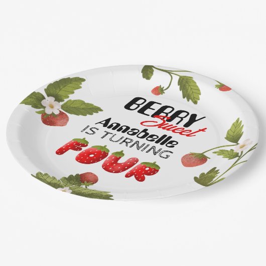 Strawberry Vurth Geburtstag Pappteller (Schrägansicht)