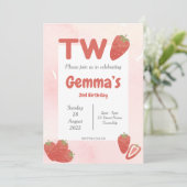 Strawberry Zwei Geburtstag Einladung (Stehend Vorderseite)