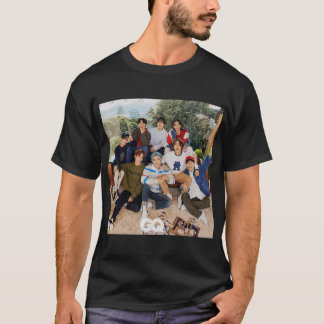 Stray Kids GQ SKZ kpop ot8 bang chan Lee wissen ch T-Shirt