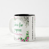 Streben Sie nach Fortschritt, nicht nach Perfektio Zweifarbige Tasse (Vorderseite Links)