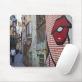 Street art on Calle de la Libertad Street Mousepad (Mit Mouse)