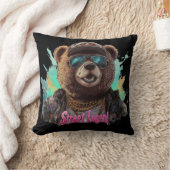 Street Legend Bear - Cooles Grafikdesign Kissen (Decke)