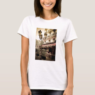 Street Restaurant, Paris, Frankreich T-Shirt