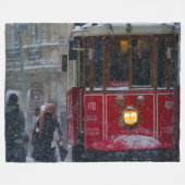 STREETCAR IM SCHNEE FLEECEDECKE (Vorderseite (Horizontal))