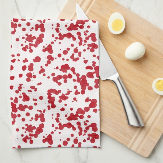 Streiche mit roter Farbe. Geschirrtuch (Viertel Falte)