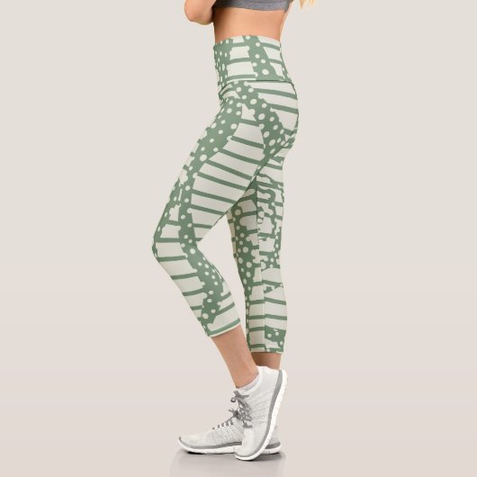 Streifen 2 - Grün Capri Leggings (Links)