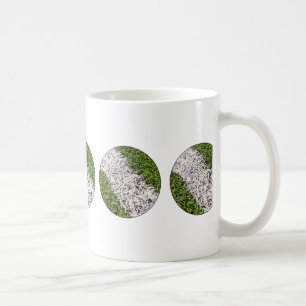Streifen auf Gras Kaffeetasse