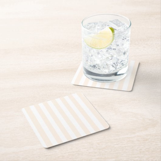 Streifen aus beigefarbenem und weißem Süßwarengebä Rechteckiger Pappuntersetzer (Vor Ort)